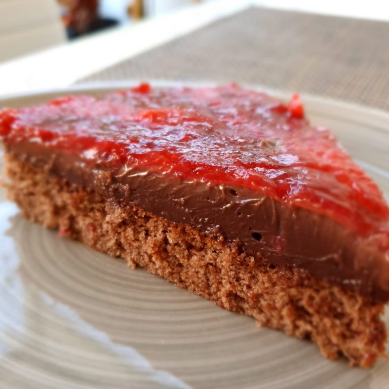 ČOKOLÁDOVO JAHODOVÁ TORTA od Huga masterchef Hugo